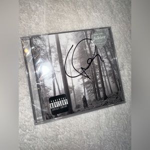 Taylor Swift FOLKLORE Signed Cd
